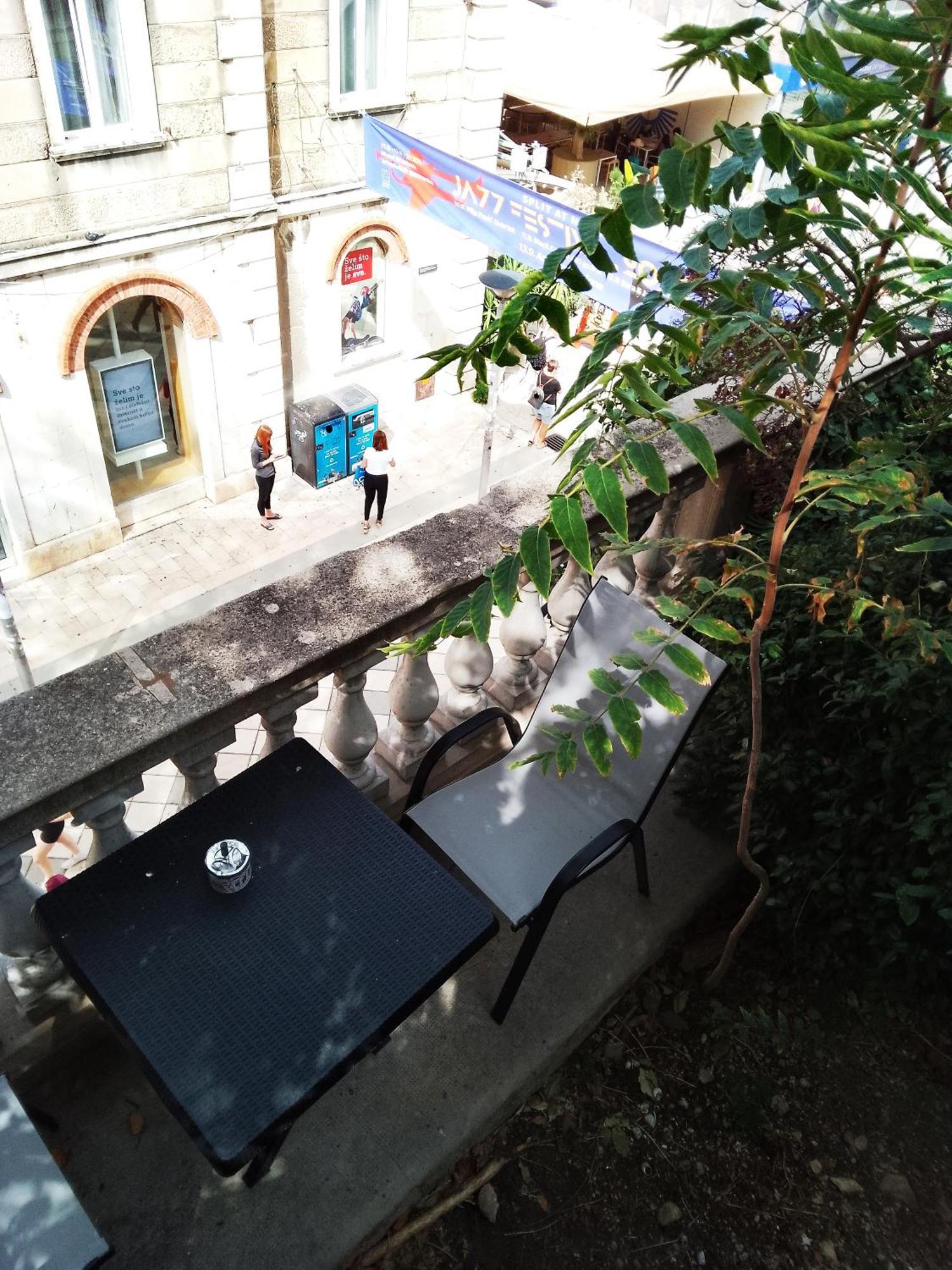 Apartmán Garden In The Center Split Exteriér fotografie
